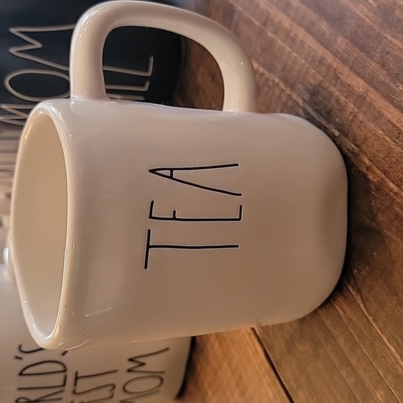 RAE DUNN coffee mug TEA - Picture 1 of 4